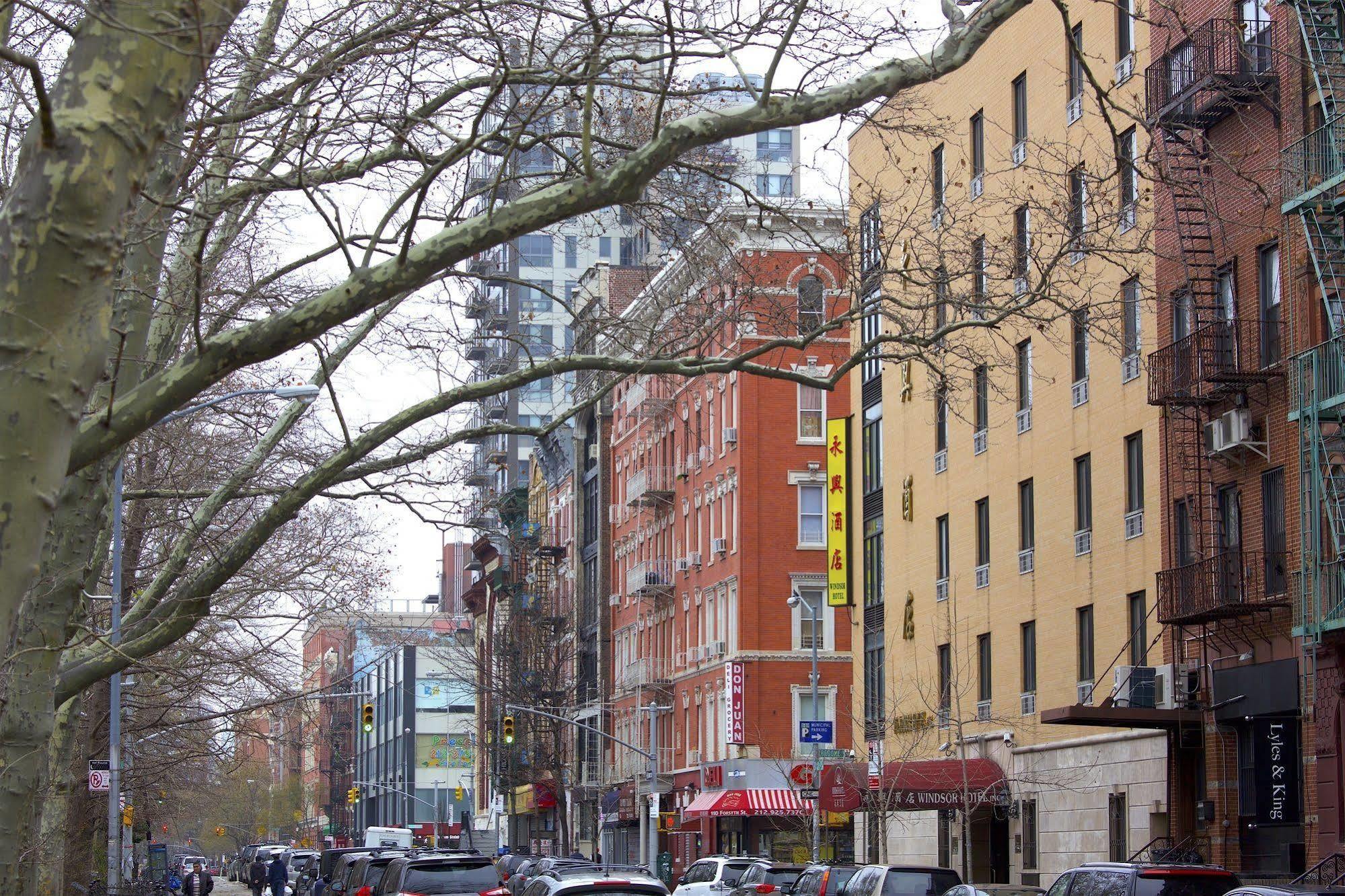 Windsor Hotel New York Exterior photo